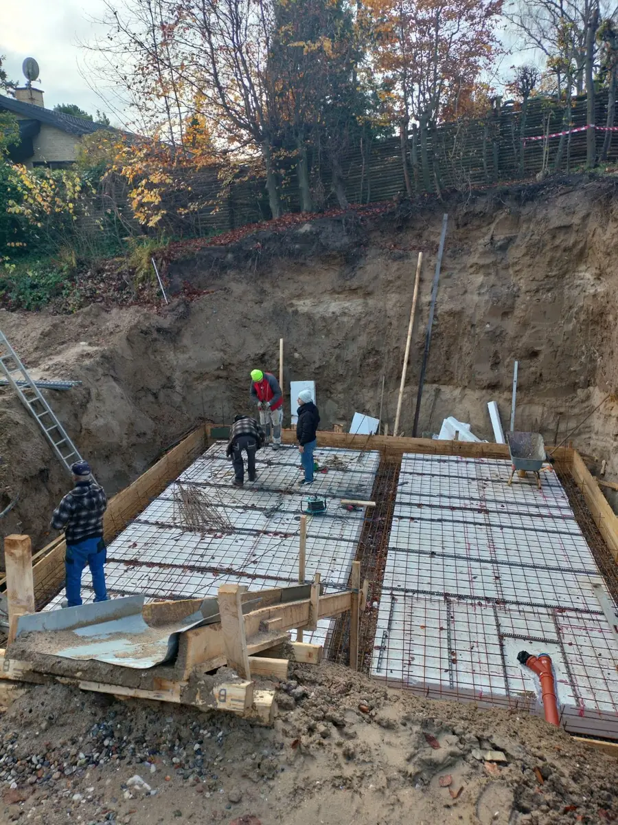 Armering og fundament under udførelse på eget ingeniørprojekt